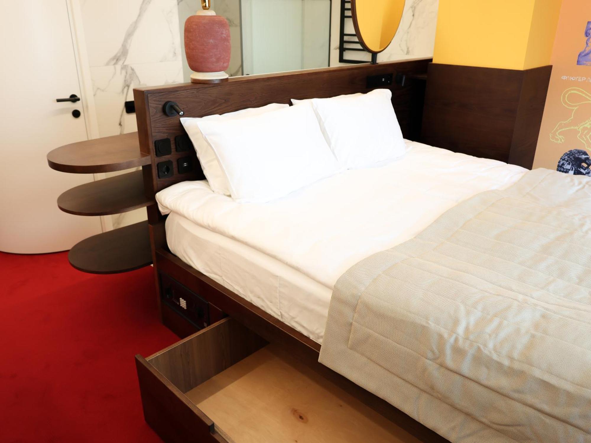 Apartments Justlvivit At The Rynok Square المظهر الخارجي الصورة
